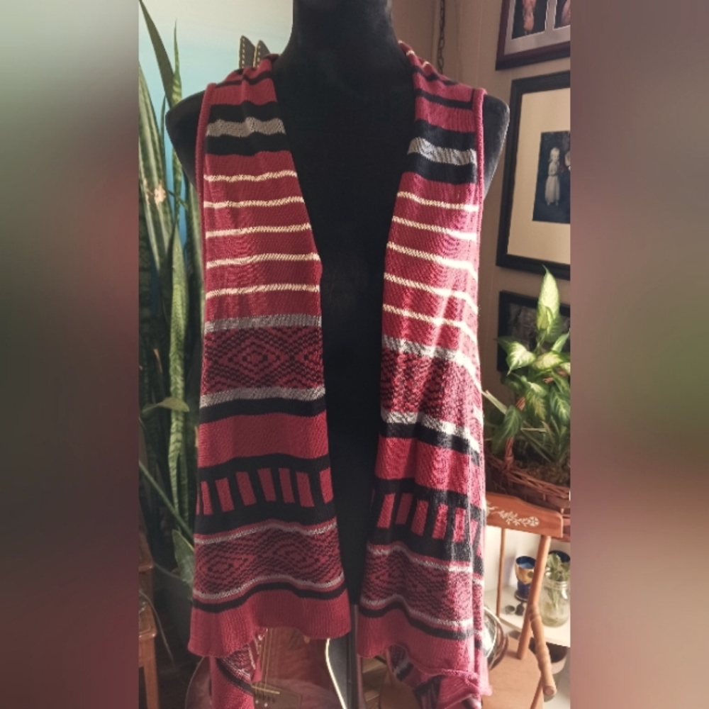 Live and let live vest size 1X